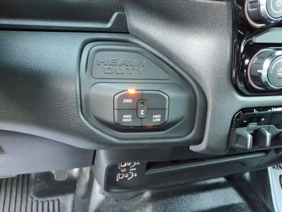 2027 RAM Ram 2500 RAM 2500 TRADESMAN CREW CAB 4X4 6'4' BOX