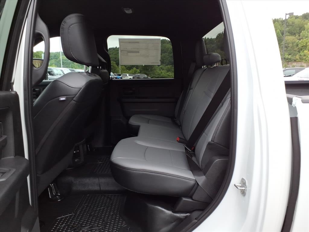 2026 RAM 2500 RAM 2500 TRADESMAN CREW CAB 4X4 6'4' BOX