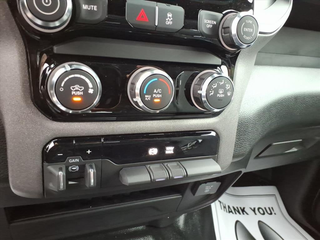 2026 RAM 2500 RAM 2500 TRADESMAN CREW CAB 4X4 6'4' BOX