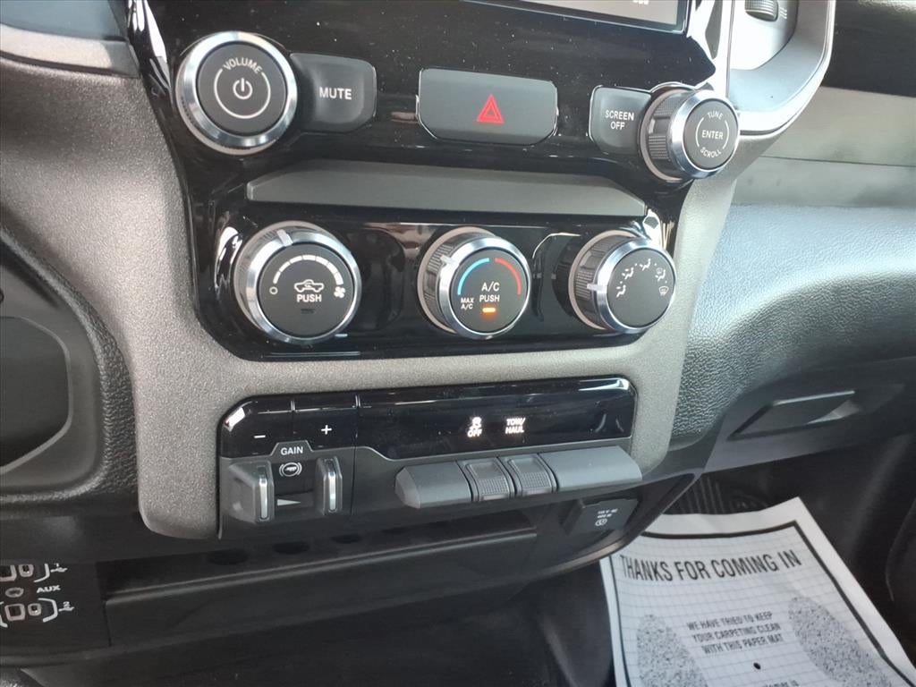 2026 RAM Ram 2500 RAM 2500 TRADESMAN REGULAR CAB 4X4 8' BOX