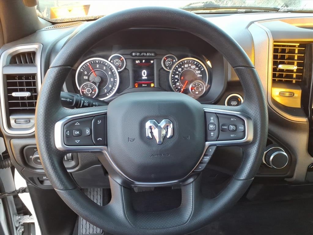 2026 RAM Ram 1500 RAM 1500 TRADESMAN CREW CAB 4X4 5'7' BOX