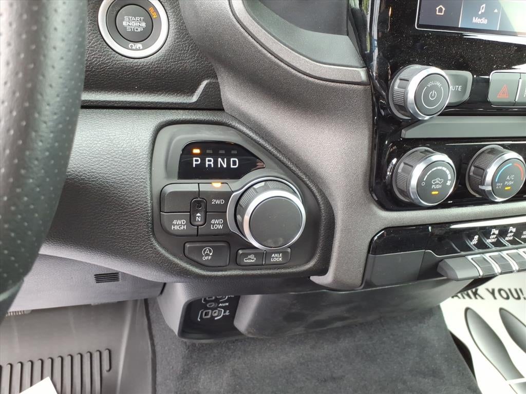 2026 RAM Ram 1500 RAM 1500 WARLOCK CREW CAB 4X4 5'7' BOX