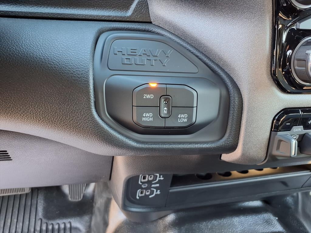 2026 RAM Ram 2500 RAM 2500 TRADESMAN CREW CAB 4X4 6'4' BOX