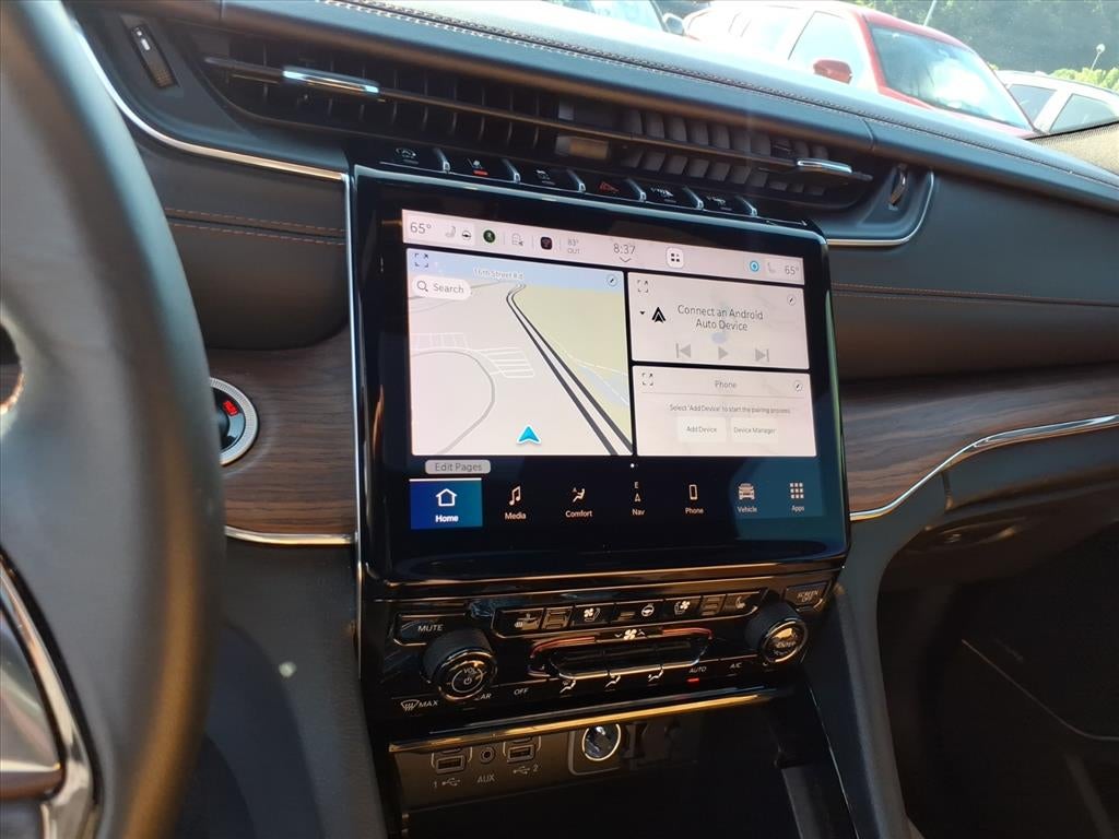 2024 Jeep Grand Cherokee Summit
