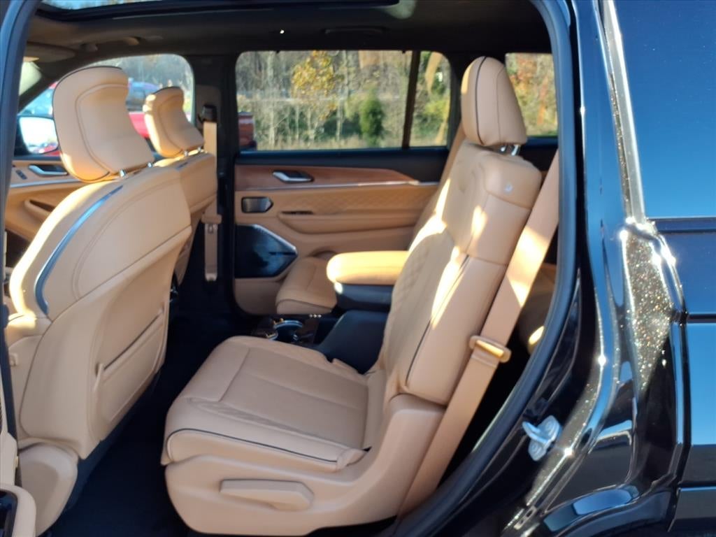 2025 Jeep Grand Cherokee L Summit Reserve