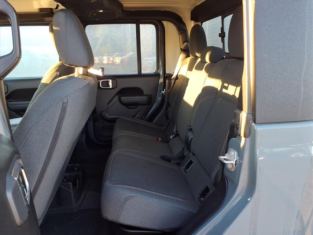 2025 Jeep Gladiator Willys