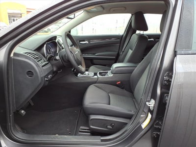 2023 Chrysler 300 Touring