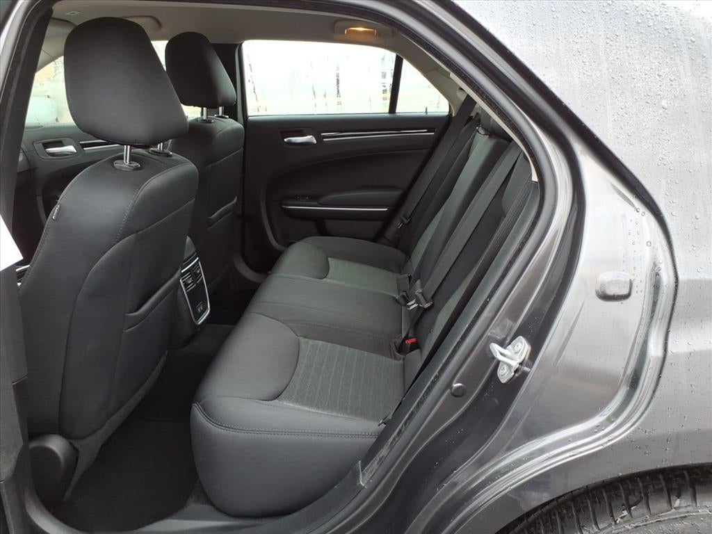 2023 Chrysler 300 Touring