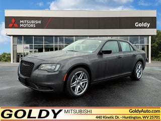 2023 Chrysler 300 Touring