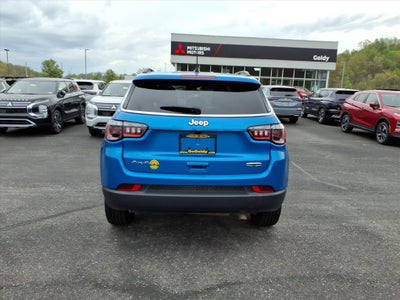 2024 Jeep Compass Latitude Lux