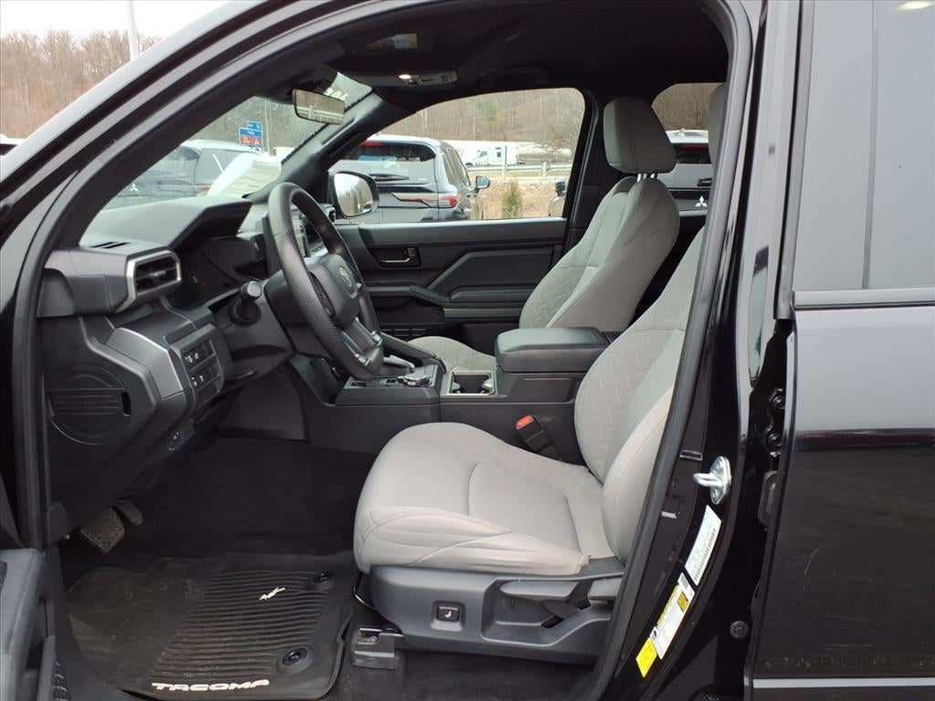 2024 Toyota Tacoma 4WD Base