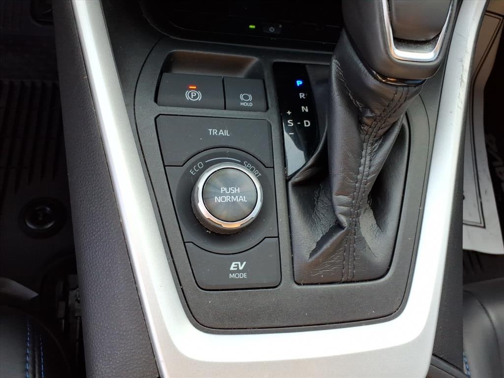 2020 Toyota RAV4 Hybrid XSE