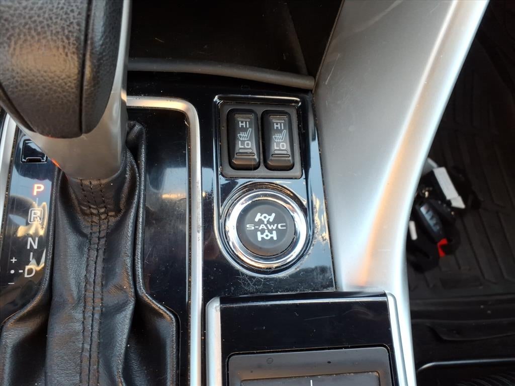 2020 Mitsubishi Eclipse Cross Base