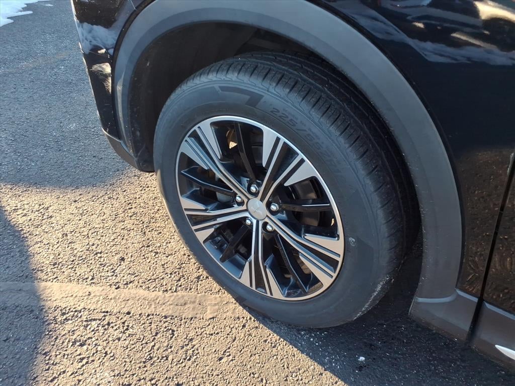 2020 Mitsubishi Eclipse Cross Base