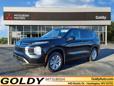 2025 Mitsubishi Outlander ES