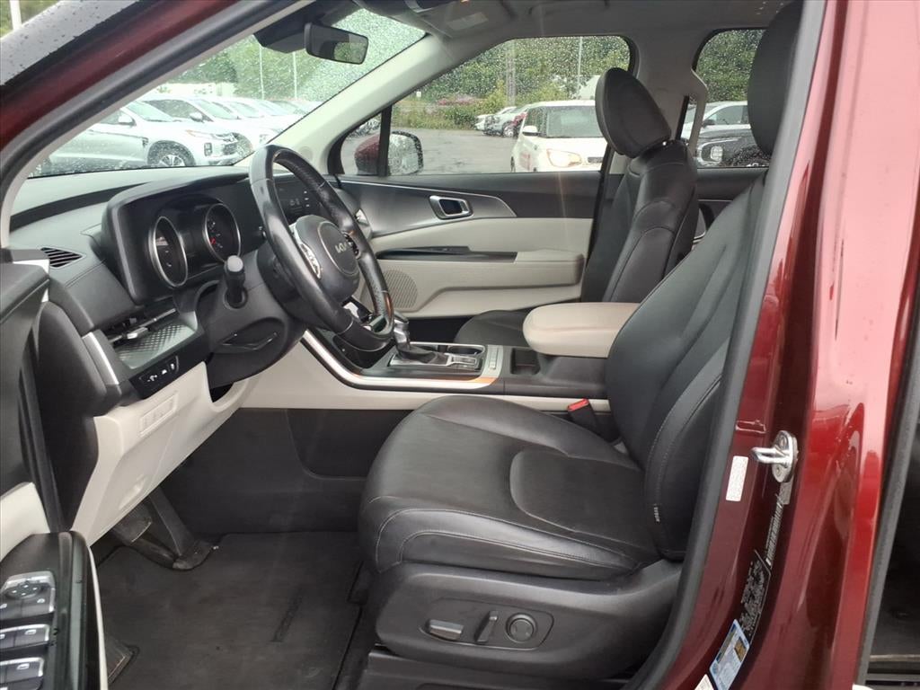 2022 Kia Carnival LXS