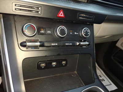 2022 Kia Carnival LXS
