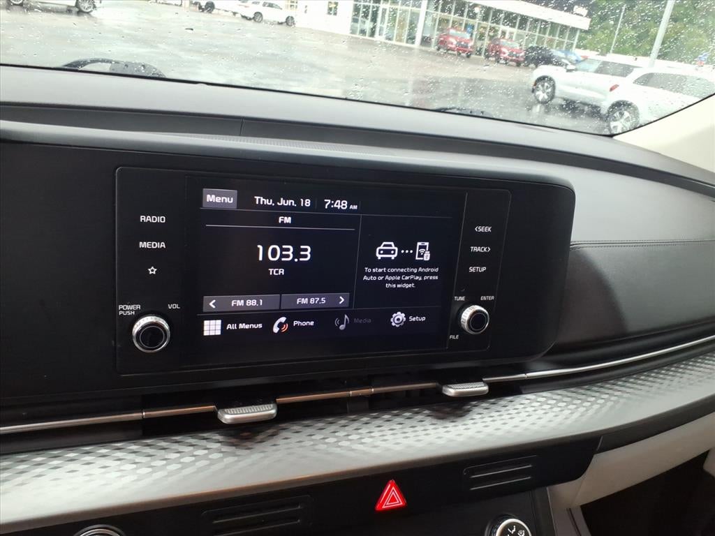 2022 Kia Carnival LXS