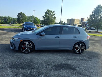 2025 Volkswagen Golf GTI SE